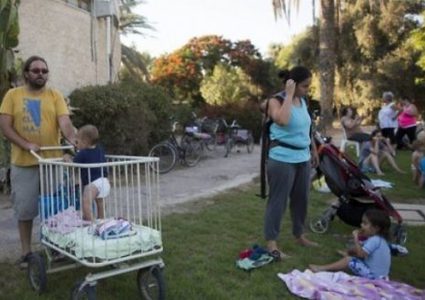 الاحتلال يعلن عودة الوضع الروتيني بغلاف غزة