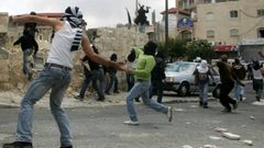 إصابة شاب خلال مواجهات مع قوات الاحتلال في تقوع