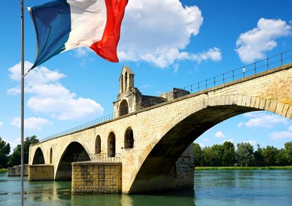 فرنسا تطالب برفع الحصار عن غزة