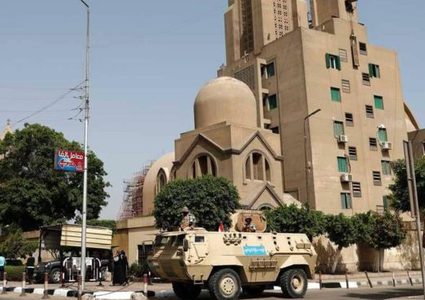 إحباط هجوم على كنيسة في القاهرة ومقتل انتحاري