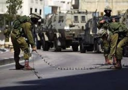 الاحتلال يغلق المدخل الرئيسي لقرية الولجة