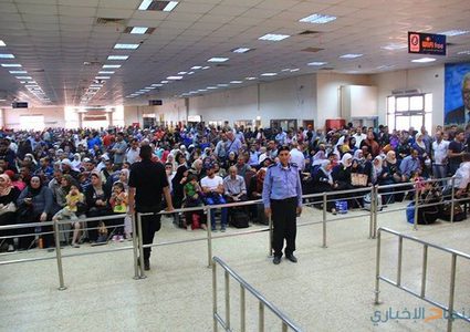 71 ألف مسافر تنقلوا عبر معبر الكرامة