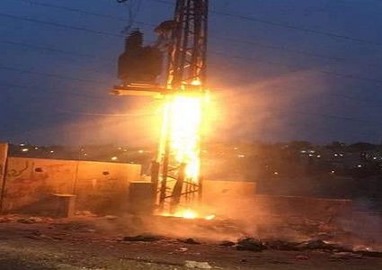 كهرباء القدس تناشد بعدم حرق النفايات قرب المحولات