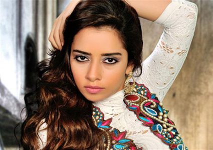 بلقيس تنشر صورة جديدة لمولودها "تركي"