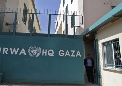 لماذا تطالب إسرائيل بعدم تقليص مساعدات الأونروا؟