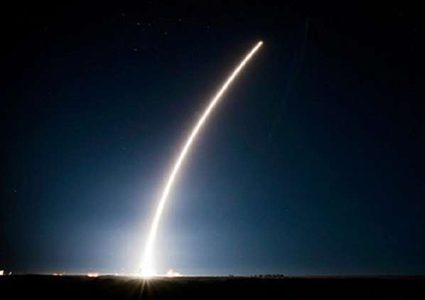 الولايات المتحدة تنشر منظومة دفاع صاروخي في الفضاء