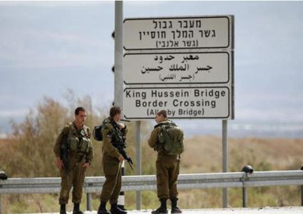 فلسطيني من لبنان يواجه تهما في "إسرائيل"