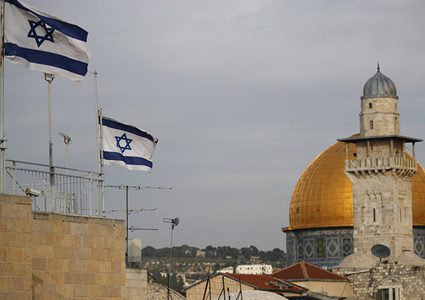 رسائل مكتوبة للدول التي تنوي نقل سفارتها للقدس