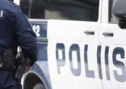 الشرطة الأميركية تصعق عجوزا تتفقد النباتات!