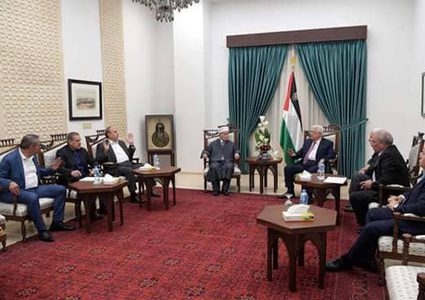 الرئيس يترأس اجتماعا عاجلا لمتابعة الأحداث بالأقصى