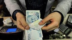 الليرة التركية.. صدمة جديدة