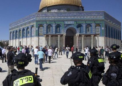 أوقاف القدس تحذر من انتهاكات الاحتلال بحق الأقصى