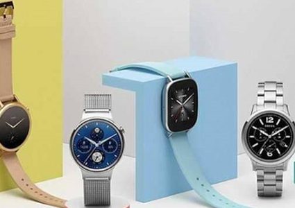 جوجل تقدم "مدربا رياضيا" في ساعة ذكية