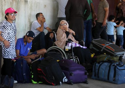 مواطنون يشتكون استبعادهم من كشوفات السفر فجأة