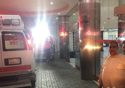 الوزير ادعيس يتفقد حجاج فلسطين المرضى في مكة