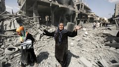 عريقات: القيادة تؤكد على تهدئة في إطار وطني شامل