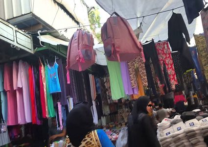 القبض على سيدة وابنتها بتهمة السرقة