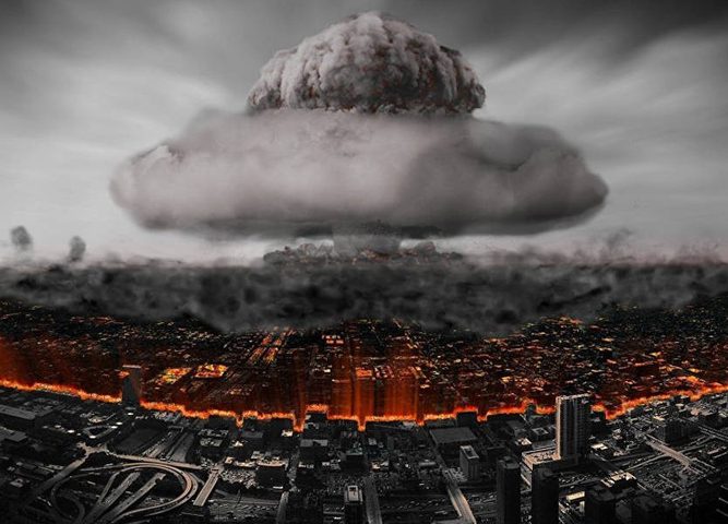 خبير أميركي يكشف: "ست قنابل نووية على موسكو"