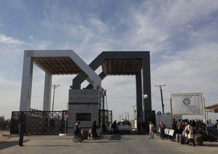 مصر تقرر فتح معبر رفح في كلا الاتجاهين