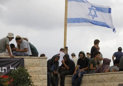 كاتب إسرائيلي:علينا العمل على إلغاء قانون القومية