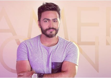 تامر حسني يحتفل بصدارة فيلم "البدلة" مع أهم النجوم