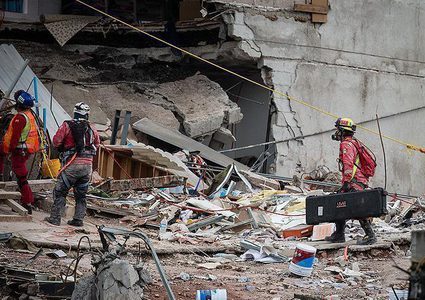 ارتفاع حصيلة جرحى زلزال إيران إلى 310