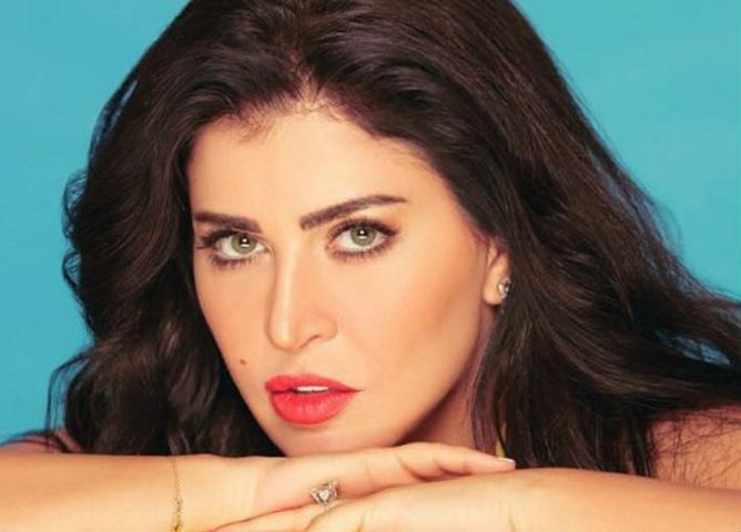 جومانا مراد توضح حقيقة اعتناقها الإسلام مؤخرا