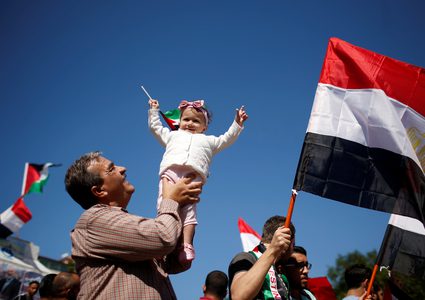 هل ما بعد العيد كما قبله؟