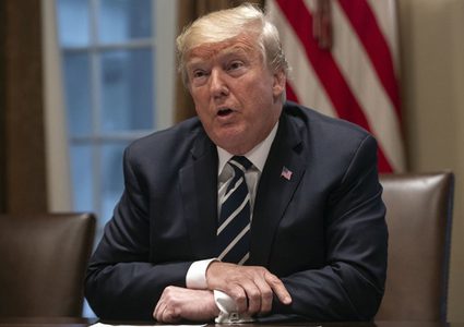 هل يتم عزل ترامب قبل انتهاء ولايته الأولى؟