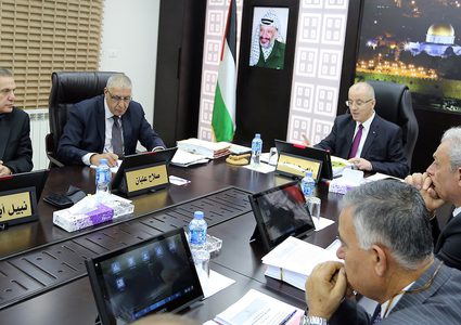 الحمدالله يرأس اجتماعا لمجلس الوزراء