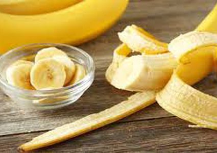 الموز . . فاكهة السعادة ومهدئ للأعصاب