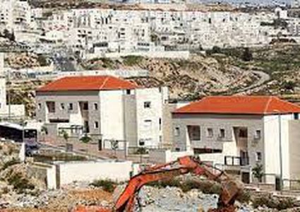 الإحتلال يصادق على شرعنة بؤرة إستيطانية بالضفة