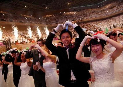 كوريا الجنوبية تقيم أكبر زواج جماعي في العالم