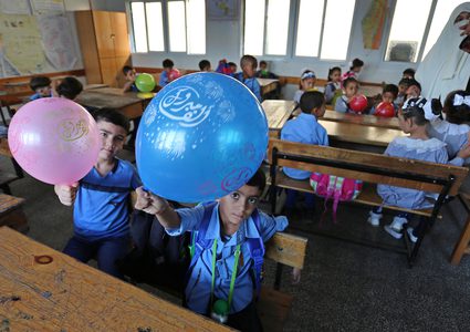 افتتاح العام الدراسي الجديد في إحدى مدارس غزة