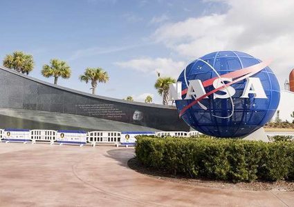 لأول مرة رائد فضاء يرفض الاستمرار في التدريب