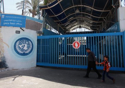 هل انتقلت"الأونروا" للأسلوب "الناعم"؟ (وثيقة)