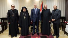 الحمد الله يستقبل وفدا من مجلس كنائس رام الله