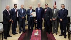 الحمد الله يتسلم تقرير ادارة وتنمية أموال اليتامى