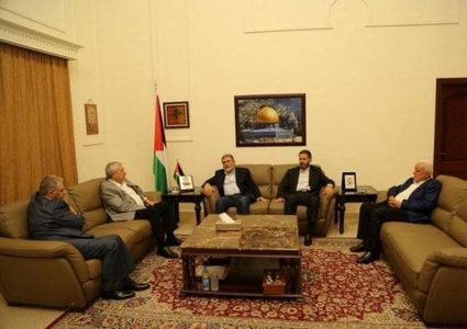 فتح تلتقي بالشعبية والجهاد لبحث انهاء الانقسام