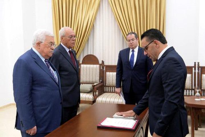 عدنان غيث يؤدي اليمين القانونية أمام الرئيس