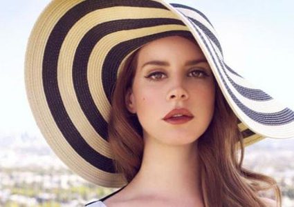 مغنية أمريكية تلغي حفلا لها بإٍسرائيل