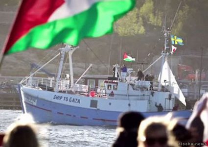 بحرية الإحتلال تهاجم سفن كسر الحصار