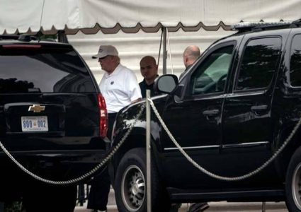 أين اختفى ترامب خلال تشييع جنازة جون ماكين؟