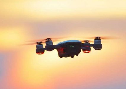 اليابان تبذر الحقول بالدرونات!