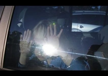 مصرع طفلة اختناقاً داخل مركبة مغلقة في الخليل