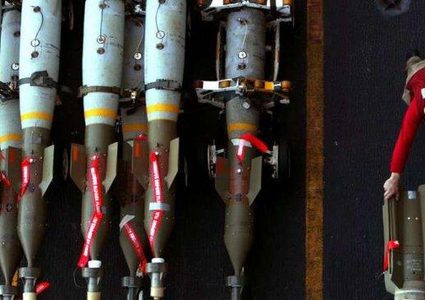 إسبانيا تؤكد تعليق صفقة بيع قنابل للسعودية