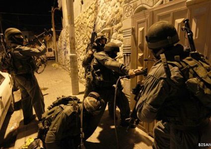 حملة اقتحامات واعتقالات تطال عشرات المواطنين(محدث)