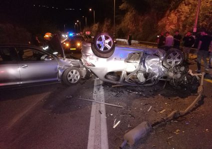 مصرع مواطن بحادث تصادم بين مركبتين