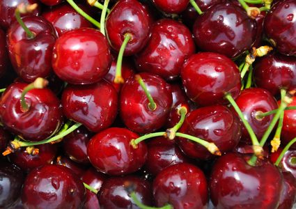 تعرفوا على فوائد الكرز  للصحة