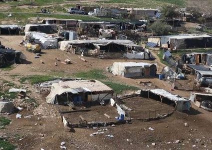 فتح تدعو للاعتصام في قرية الخان الأحمر منعا لهدمها